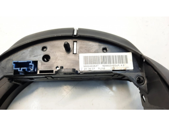 Кнопки рулевого колеса