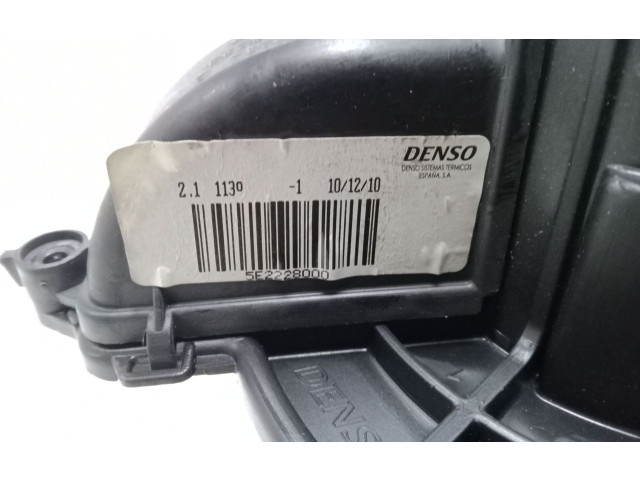 Вентилятор печки       Peugeot Partner