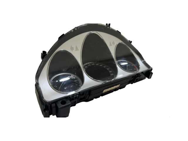 Přístrojová deska Mercedes-Benz C W204 2010 A2044400211, A2045407511