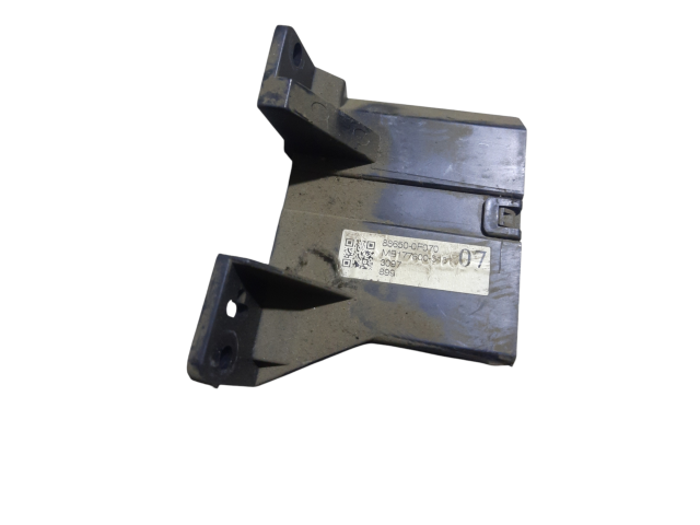 Блок управления 886500F070   Toyota Corolla Verso AR10