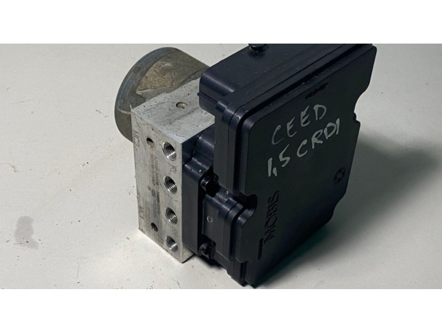 Блок АБС A258920600, 58920A2310   KIA  Ceed  2012-2018 года