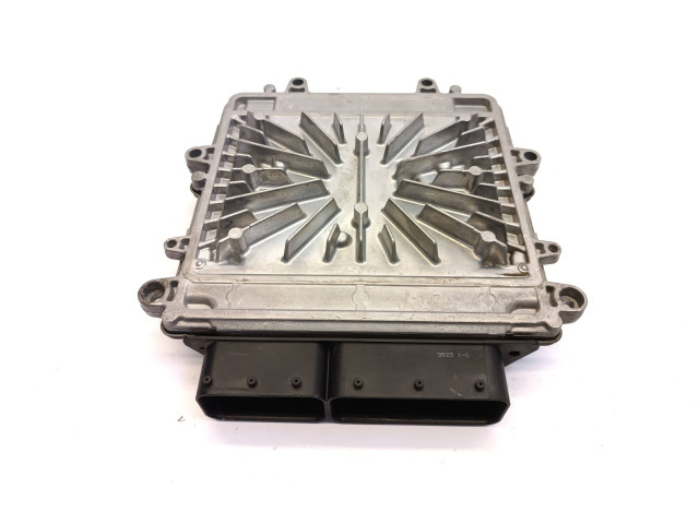 Блок управления двигателя 30729826A, 0281012103 Volvo S80