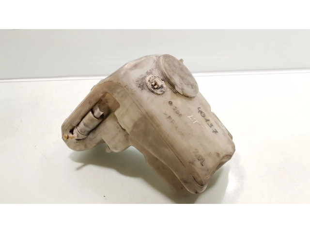 Бачок оконной жидкости