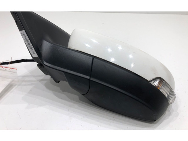 Зеркало электрическое Skoda Fabia Mk3 (NJ) 2015 - 2021 года