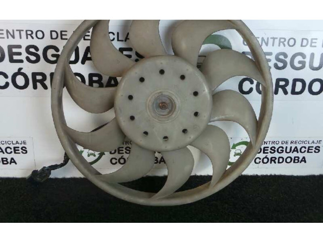 Вентилятор радиатора 5037181282 Mitsubishi Montero