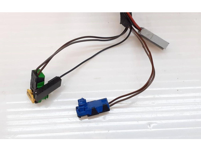 Подрулевой шлейф SRS    Renault Clio III