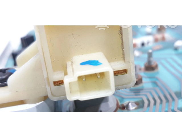 Панель приборов 19663701, 248117C010   Nissan Vanette       