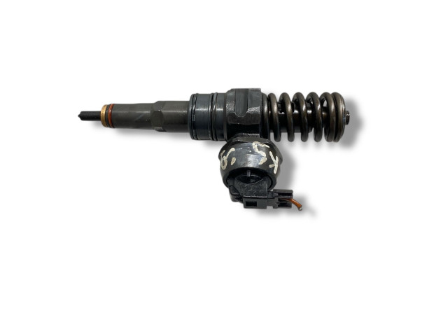 Форсунка 0414720216, 038130073ba    Audi A6 S6 C5 4B  AVF 