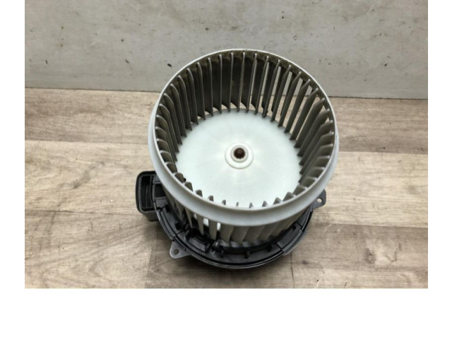 Вентилятор печки    272104788R, 272104788R   Renault Clio V