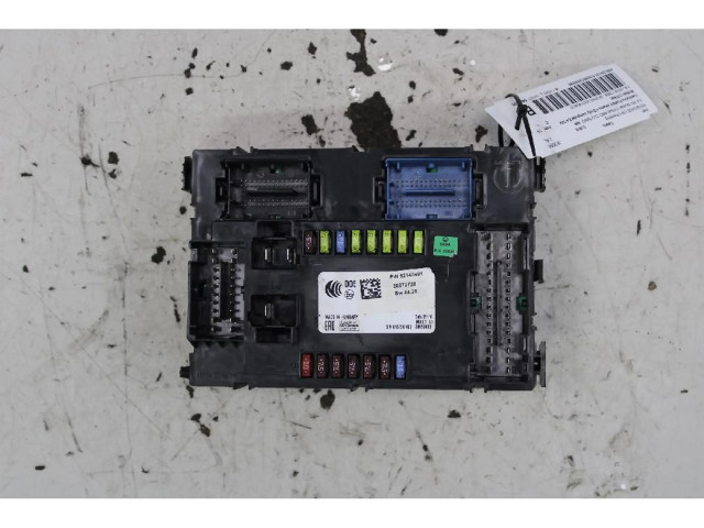 Блок предохранителей    Jeep Renegade    