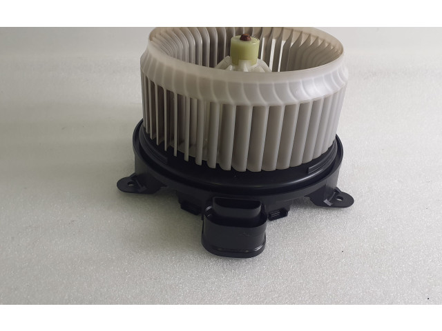 Вентилятор печки    AY5330, 10U12   Chevrolet Camaro