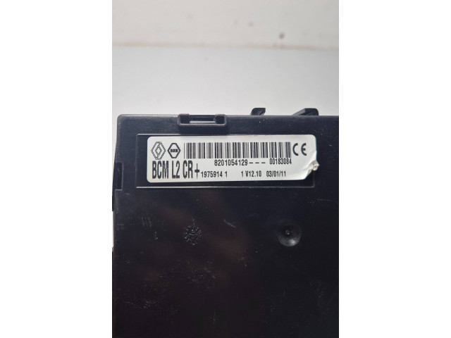 Блок комфорта 8201054129, 00183084 Citroen C4 Cactus