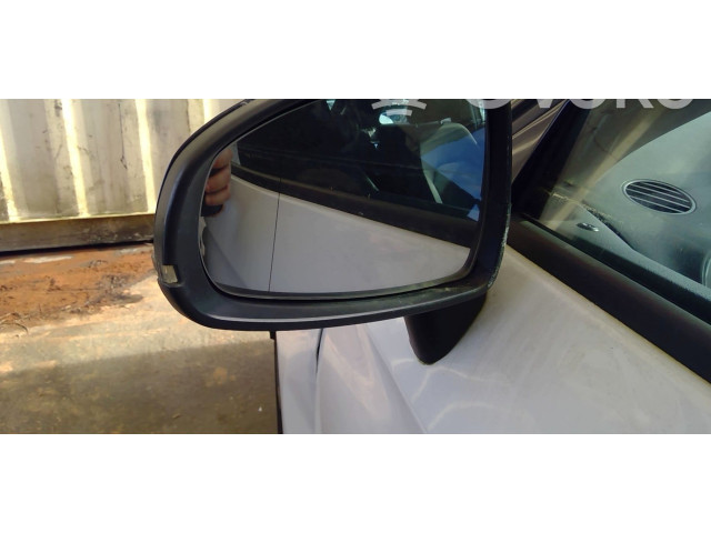 Зеркало электрическое Audi A1 2010 - 2018 года