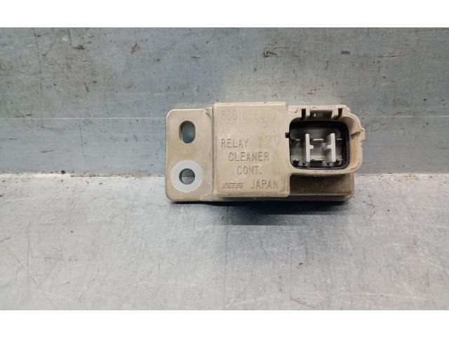 Блок предохранителей 88018FE010, 88018FE010 Subaru Forester SH