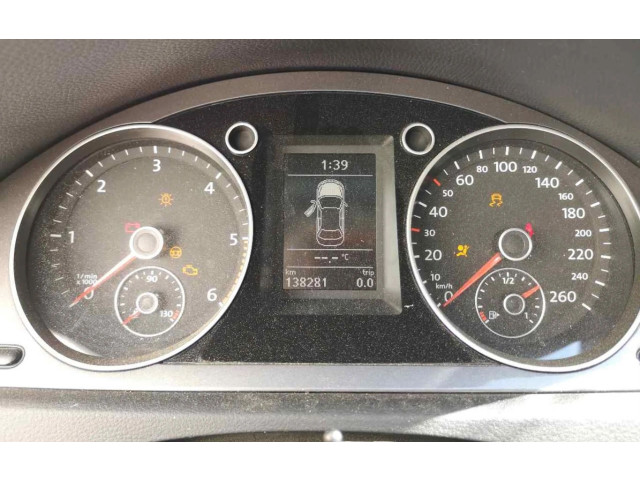 Přístrojová deska Volkswagen PASSAT 2009 3C0920872B