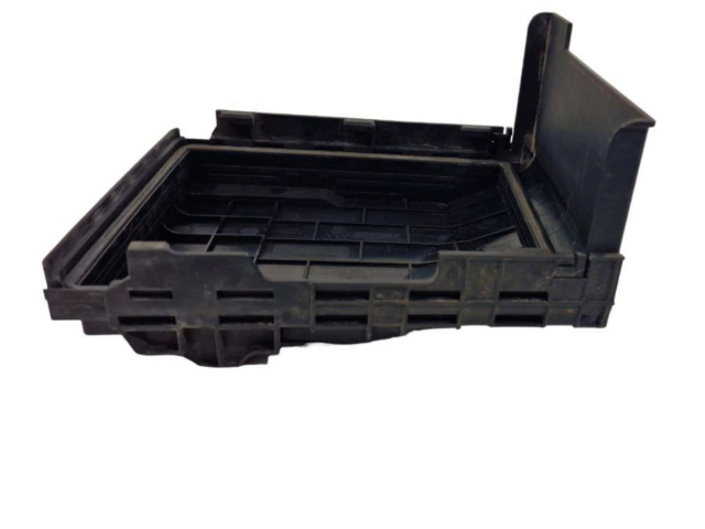 Блок предохранителей  1K0937132   Volkswagen Touran I    