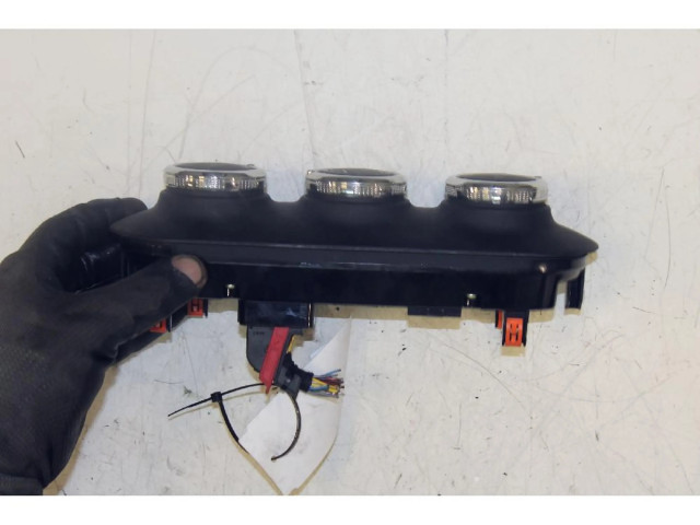 Блок управления климат-контролем    Jeep Renegade