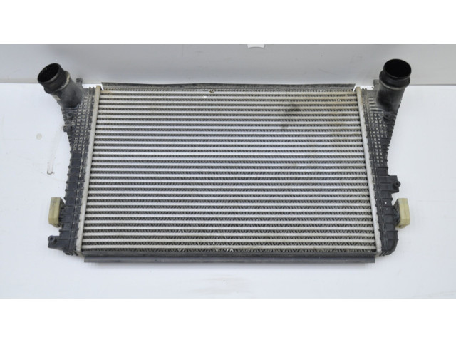 Интеркулер  1K0145803BM   Volkswagen Caddy 