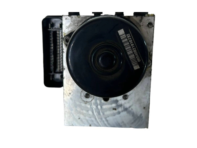 Блок АБС 8671224, 5WK84002   Volvo  V70  2000 - 2004 года