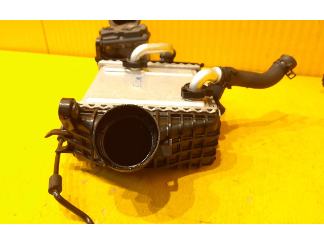 Интеркулер  A6540106704, A6540900070   Mercedes-Benz E AMG W213 