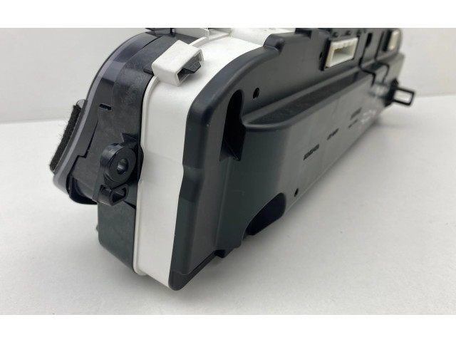 Přístrojová deska Toyota Prius+ (ZVW40) 2015 8380047F30, 940200