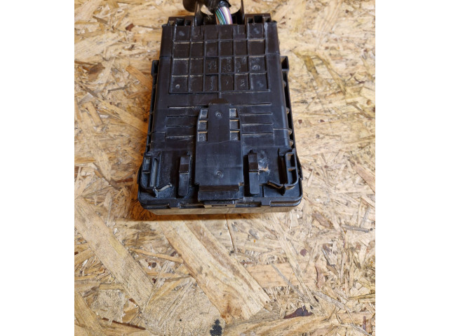 Блок предохранителей 284B9, JK000 Infiniti EX