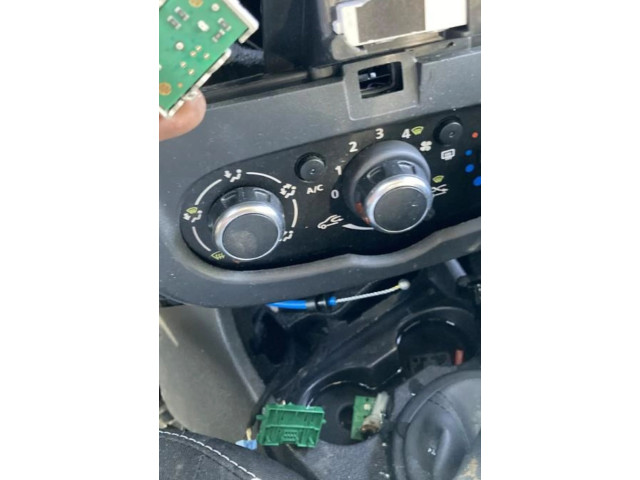 Блок управления климат-контролем 275105810R Dacia Duster