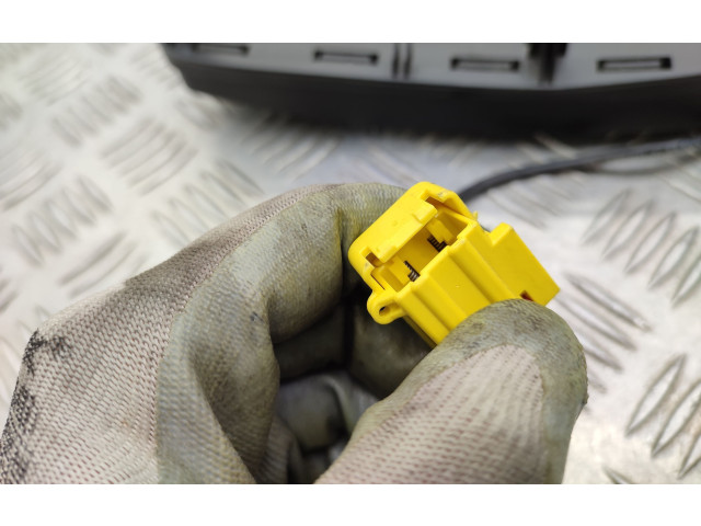 Подушка безопасности в сиденье 6Q0880241B Skoda Fabia Mk2 (5J)