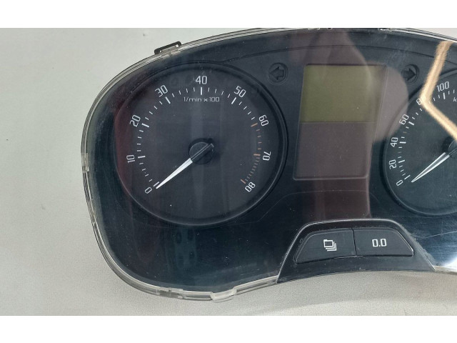 Geschwindigkeitsmesser Cockpit 5J0920801H   Skoda Fabia Mk2 (5J)       