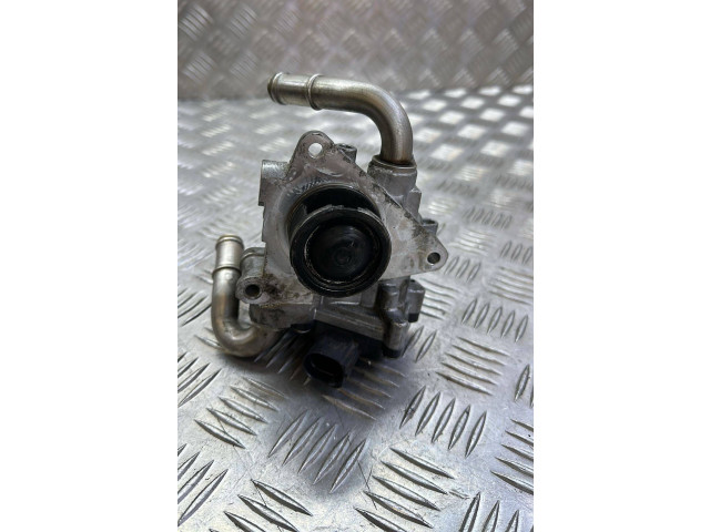 Клапан EGR 04L131501   Skoda Superb B8 (3V)