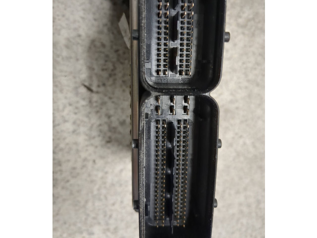 Řídící jednotka 03L907309N, 0281016374   Volkswagen Tiguan 2013