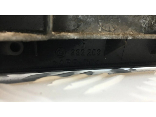 Zpětné zrcátko Mercedes-Benz CLK A209 C209 2004 332203