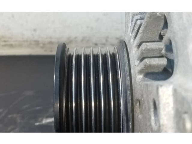 Генератор 764681402   BMW X3 F25      