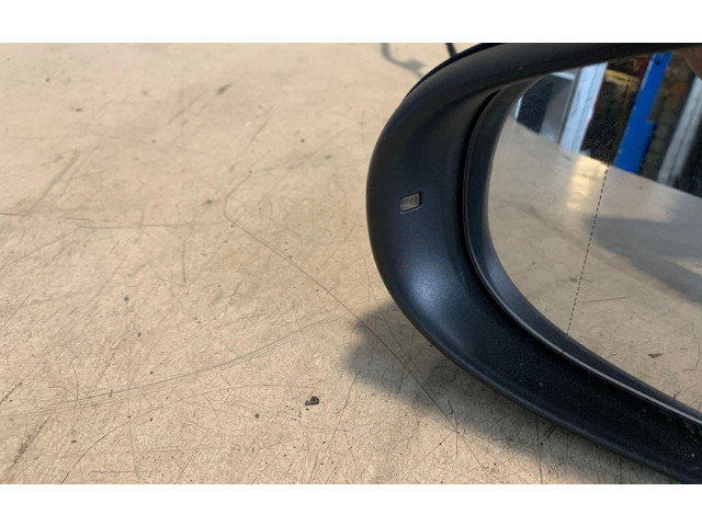 Зеркало электрическое Volkswagen Golf VI 2008 - 2013 года