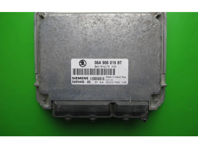 Блок управления двигателем Блок управления 06A906019BT, 5WP4445 Skoda Octavia Mk1 (1U)