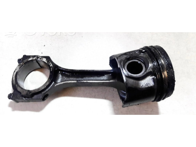 Píst 24879a Ford Mondeo Mk III pro naftový motor 2.0