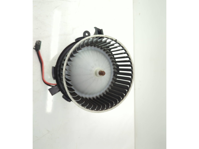 Вентилятор печки    X6553004   Audi A4 Allroad B8