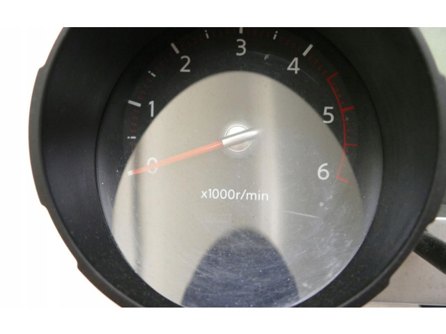 Přístrojová deska Nissan Qashqai 2007 BU010