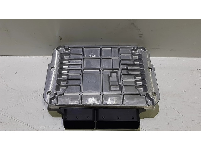 Блок управления двигателя 1860C372   Mitsubishi L200