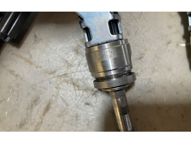 Форсунка 31432774 Volvo XC40 для бензинового двигателя 2