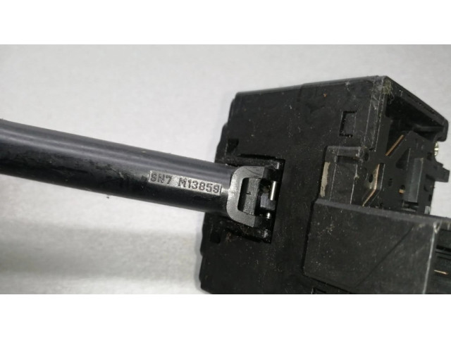 Ручка поворотов/ фонарей