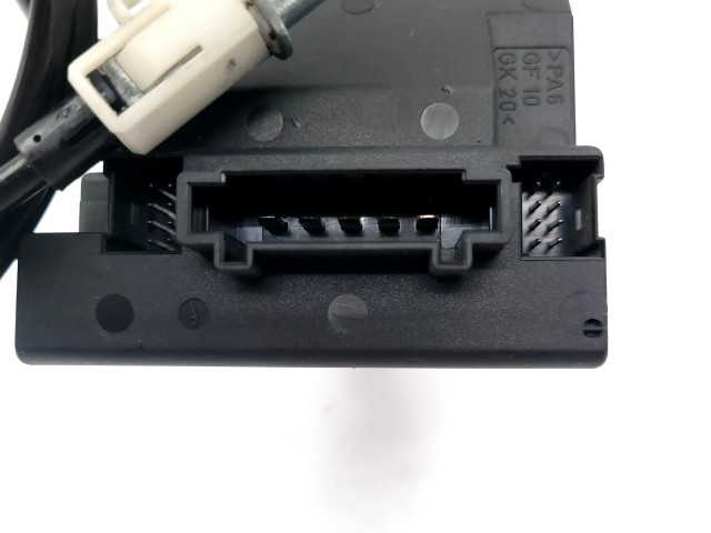 Řídící jednotka A6421509991, 0281813392 Mercedes-Benz E W211 2007