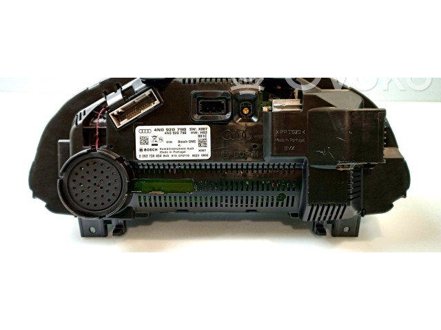 Přístrojová deska Audi Q7 4L 2006