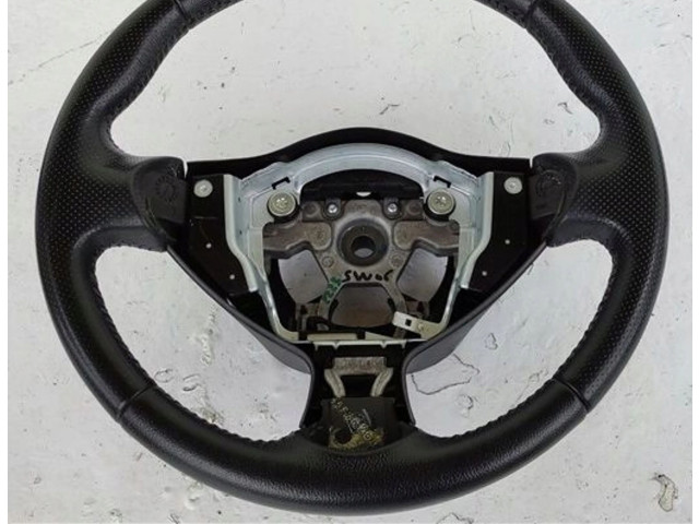 Volant Nissan Juke I F15 2014
