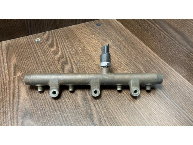 Vstřikovací lišta 0445214019 Citroen Berlingo pro naftový motor 2.0