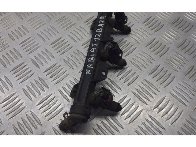 Топливная рампа 03E133319   Skoda Fabia Mk1 (6Y)  