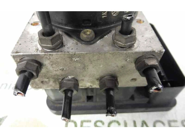 Блок АБС 1K0614517H, 1K0907379K Audi A3 S3 8P 2003 - 2012 года