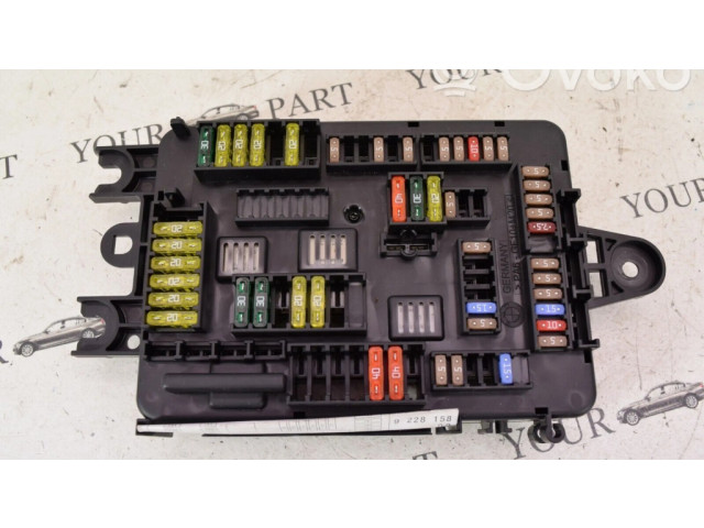 Pojistková skříňka 9261110 BMW 1 F20 F21 2011