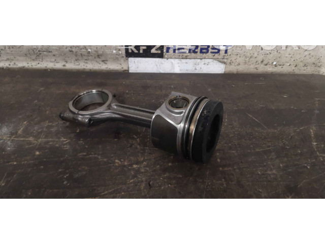 Píst 04L107065AM, 04L105401A Volkswagen Tiguan DFGA