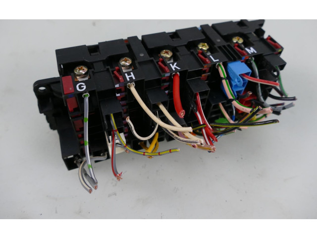 Pojistková skříňka 1405451101 Mercede-Benz S W140 1997